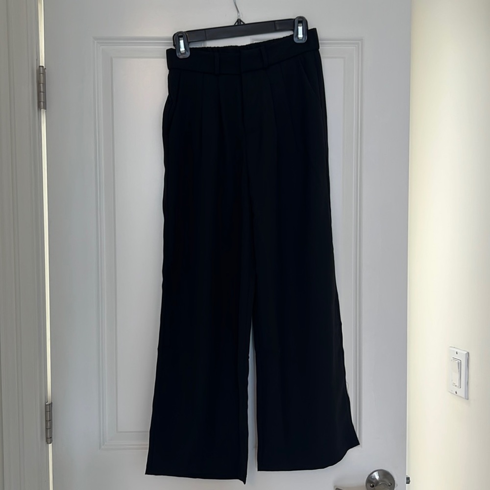 The Effortless Tailored Wide Leg Pants in Black